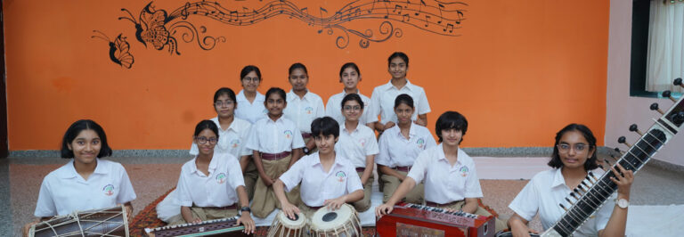 Read more about the article A Day in the Life at a Boarding School in Udaipur – Heritage Girls School