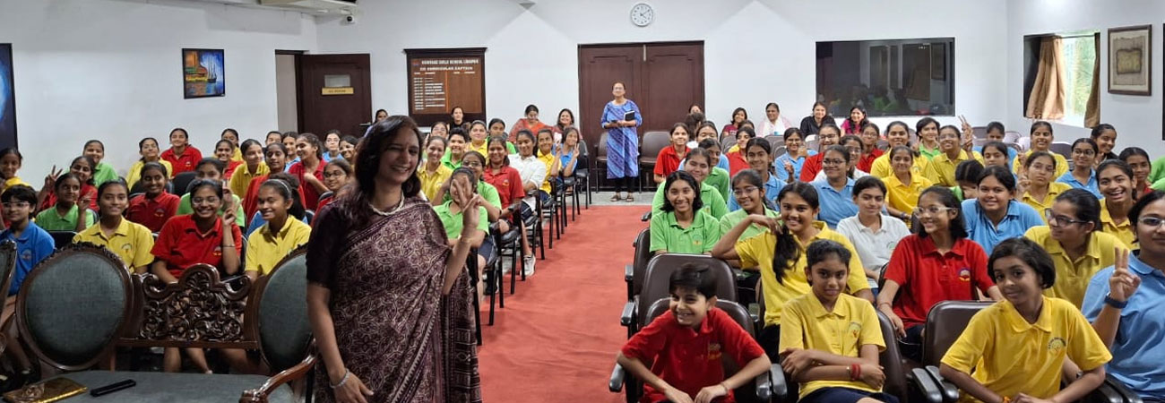 You are currently viewing Cambridge Vs ICSE Curriculum: Which Is Best For Secondary Students?