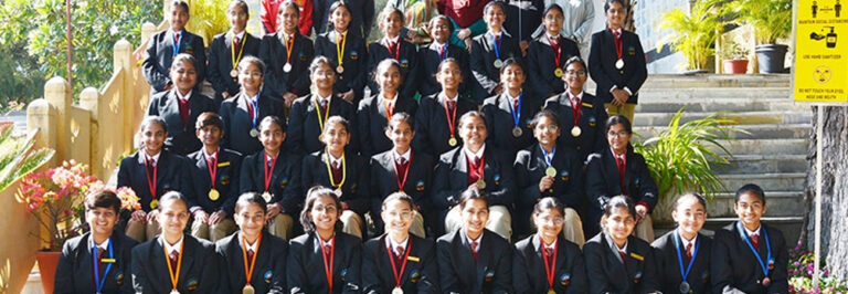 Read more about the article The Advantages of Attending an All-Girls Boarding School Like Heritage Girls School
