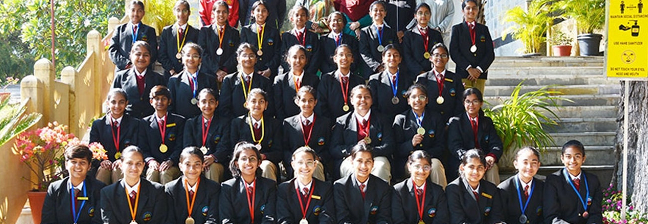 You are currently viewing The Advantages of Attending an All-Girls Boarding School Like Heritage Girls School