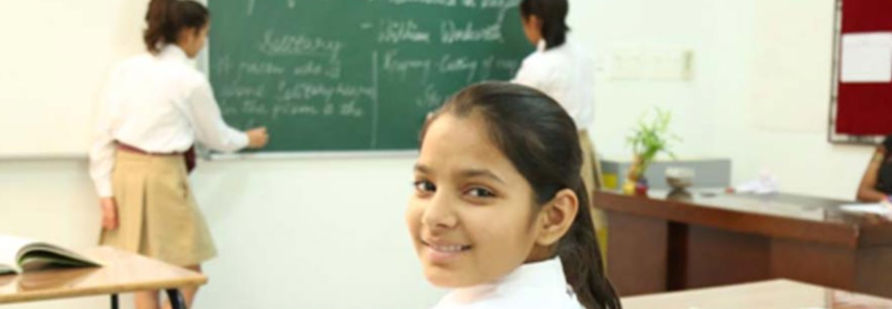 You are currently viewing Learning Creativity at HGS| Top Girls Boarding School in India